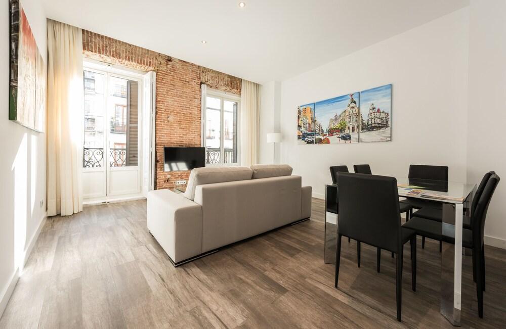 Puerta Del Sol City Center IV C Мадрид Екстериор снимка