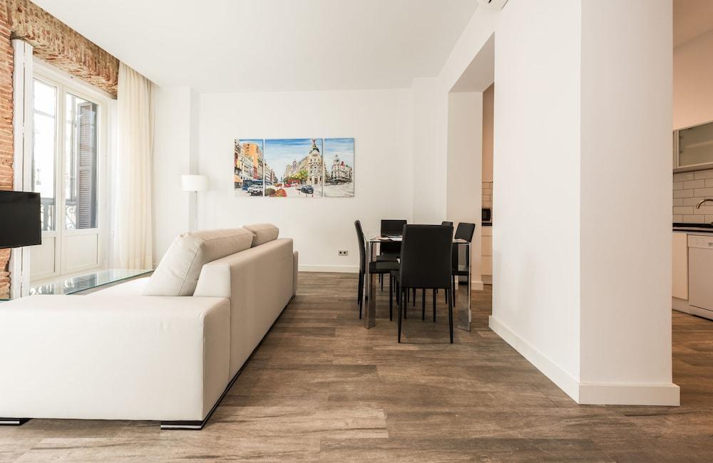 Puerta Del Sol City Center IV C Мадрид Екстериор снимка