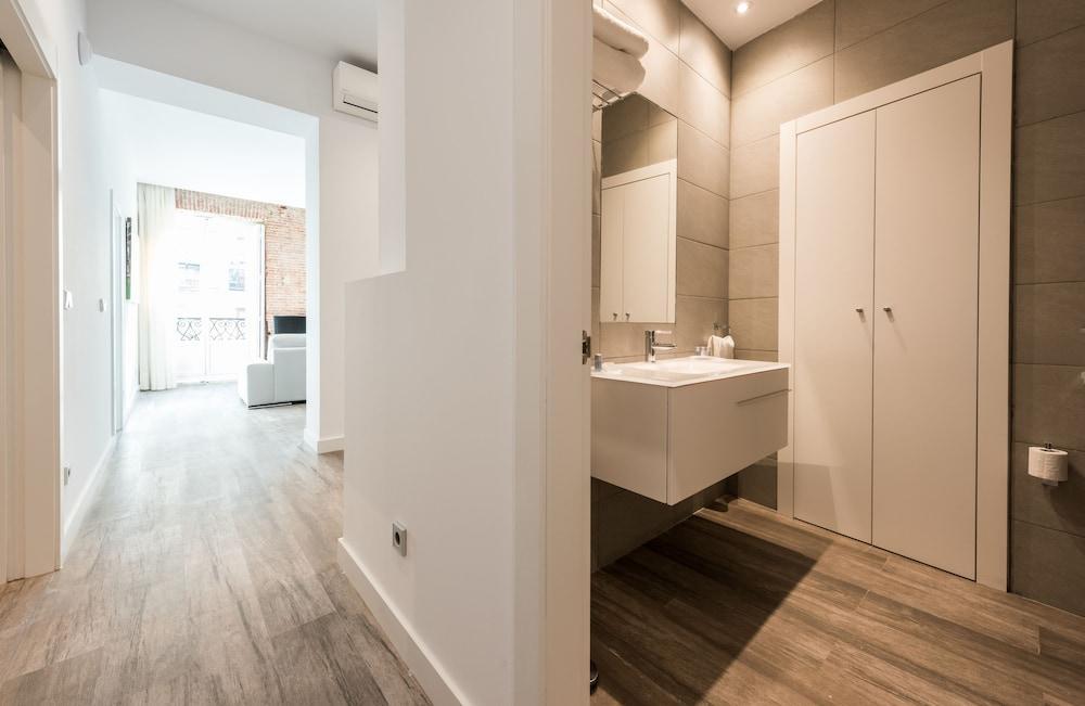 Puerta Del Sol City Center IV C Мадрид Екстериор снимка